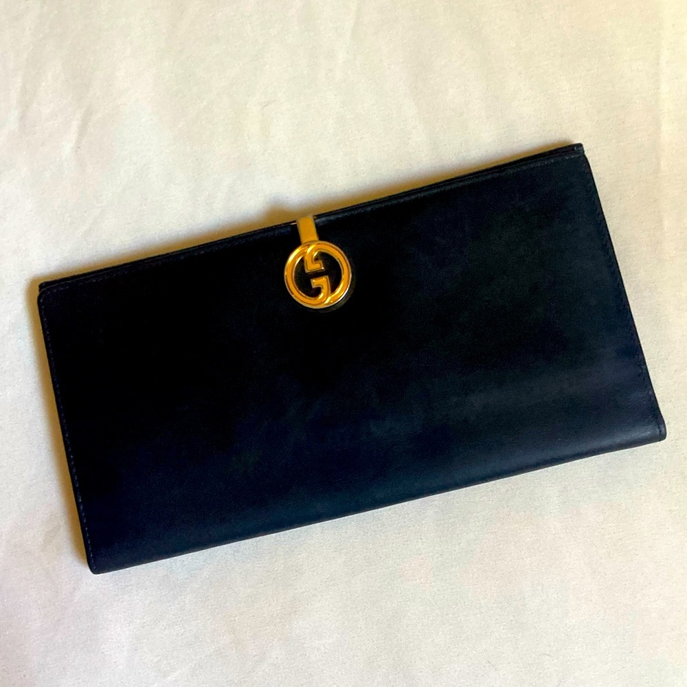 Gucci Black Leather Wallet with Gold Logo